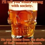 skull-beer-mug-Rodlfo-Mfragoso-FB.jpg