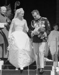 hbz-royalweddings-Grace-Kelly-and-Prince-Rainier-0411-de.jpg