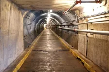 1604343729-20201102-diefenbunker-2.webp