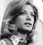 lesley-stahl-.webp