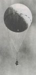 220px-Japanese_fire_balloon_moffet.jpg