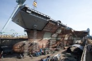 aircraft-carrier-uss-ford.jpeg1382114651