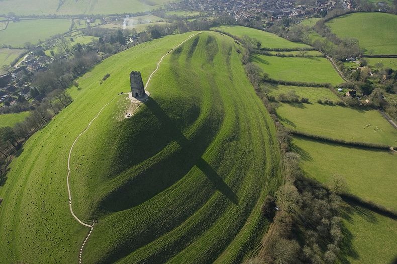 glastonbury-tor-5%25255B6%25255D.jpg