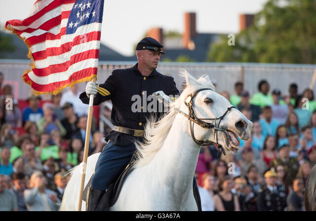 the-us-armys-twilight-tattoo-is-held-on-tuesday-evenings-in-the-summer-g3a67a.jpg