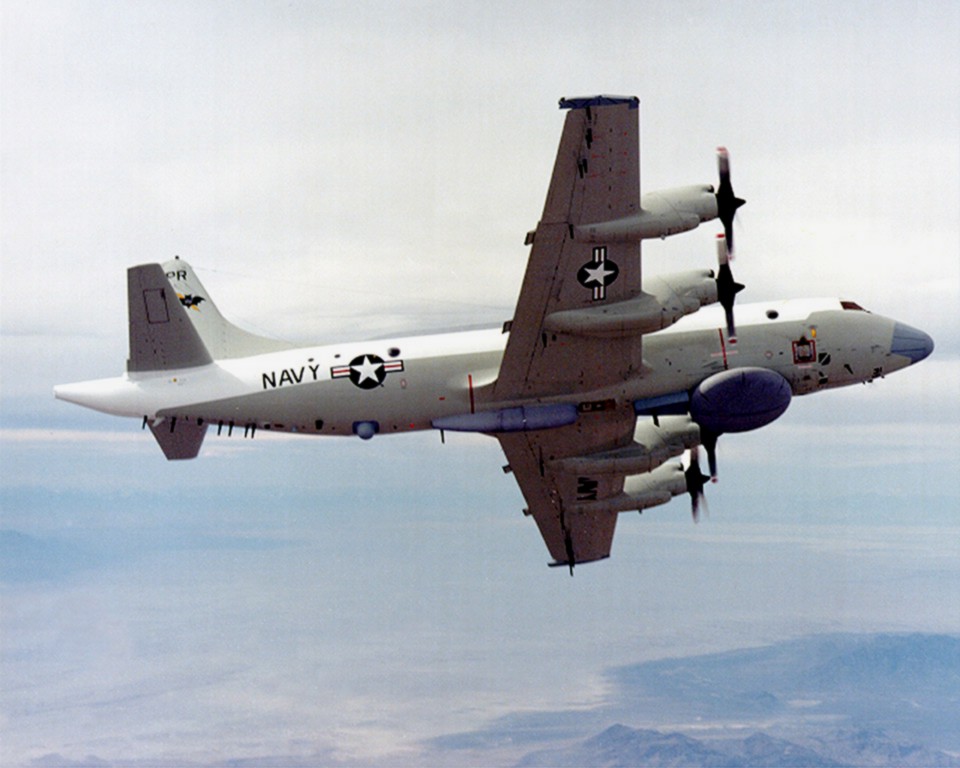 EP-3E_Orion_VQ-1_from_below.jpg